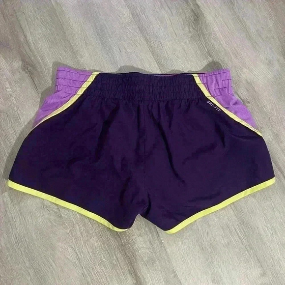 NIKE - Dri-Fit Athletic Shorts M - Picture 2 of 7